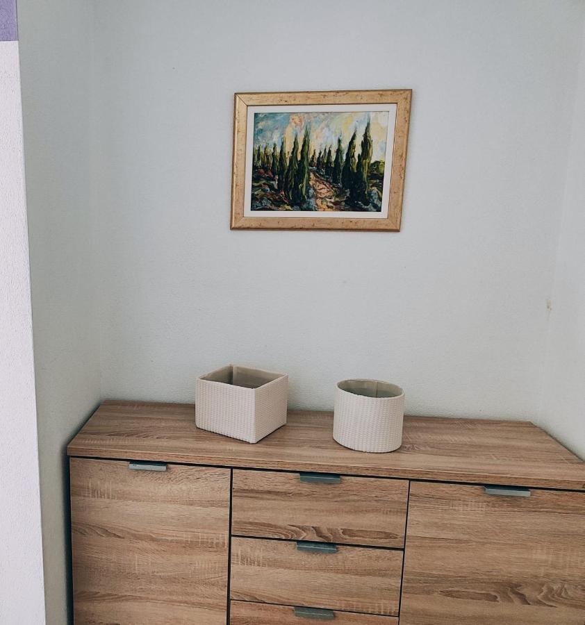 Apartmani Nada Mustapic Brela Kültér fotó