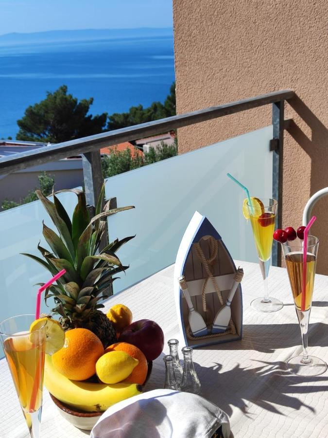 Apartmani Nada Mustapic Brela Kültér fotó