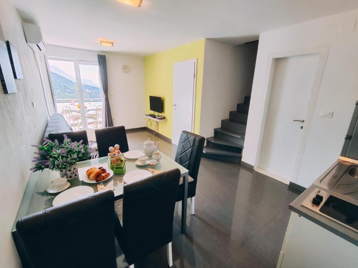 Apartmani Nada Mustapic Brela Kültér fotó