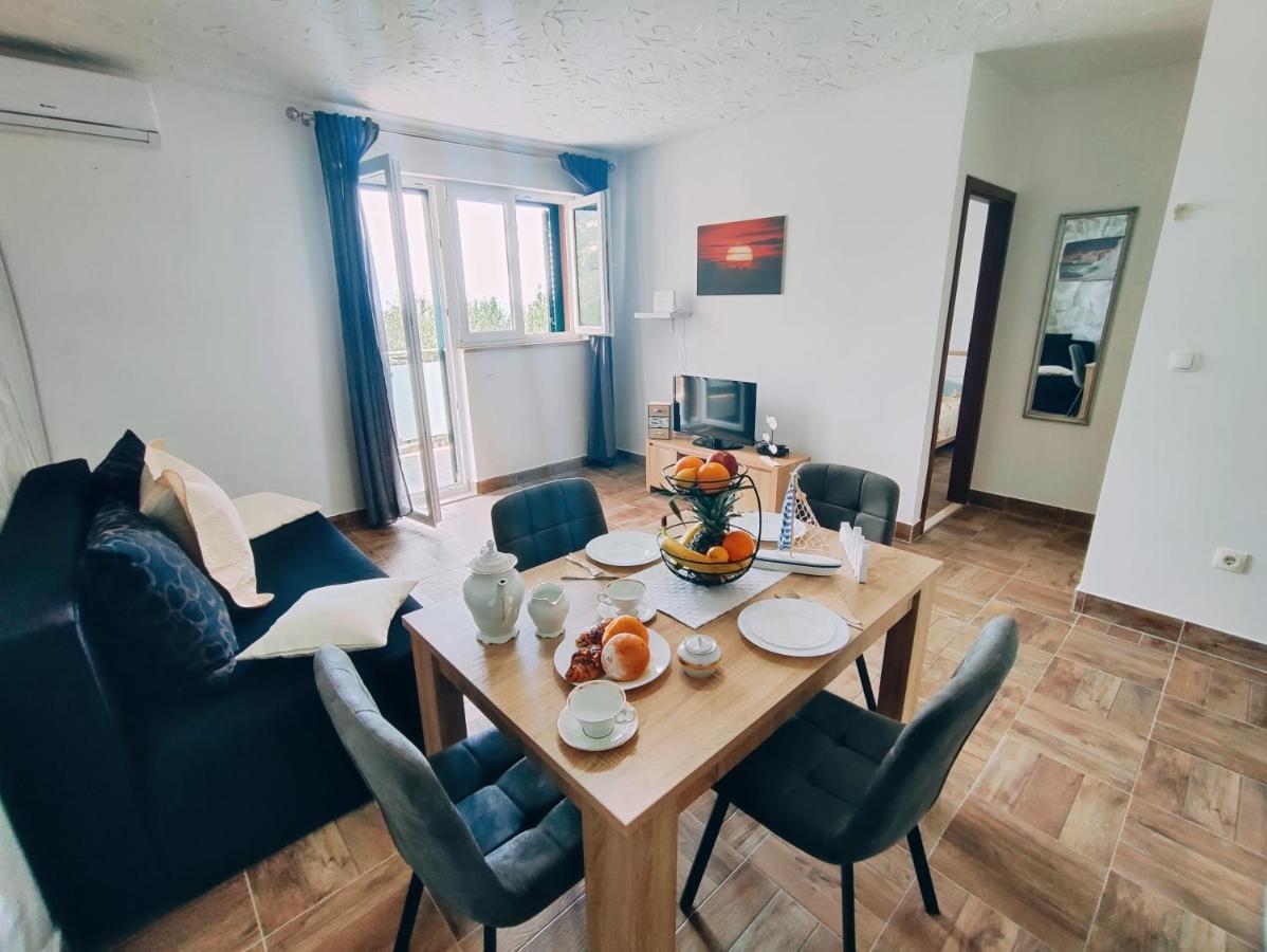 Apartmani Nada Mustapic Brela Kültér fotó